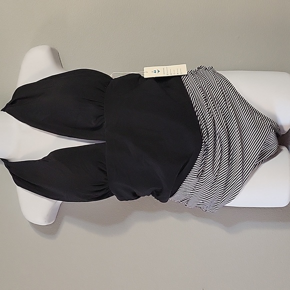 NWT Beachsissi one piece halter top w/ removable cups black tip striped swimsuit - Picture 1 of 8